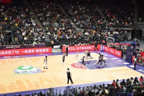 爱游戏在线-Ming迎来十二赛季出色发挥，热火观众热烈欢呼！再创辉煌时刻的简单介绍